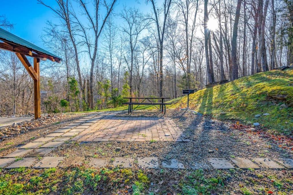 Dog Friendly! Views! Hot Tub! Close To Pf! Gsmnp セバービル エクステリア 写真